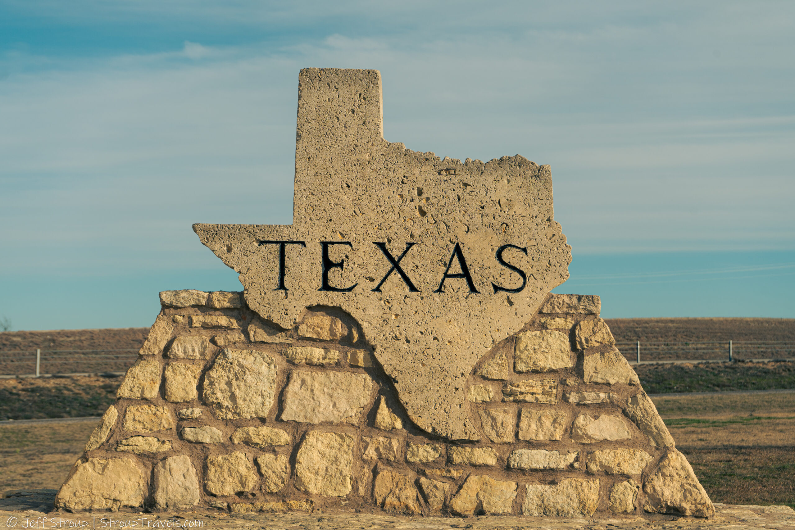 Texas Travel Guide: Massive Cities, and Wild History